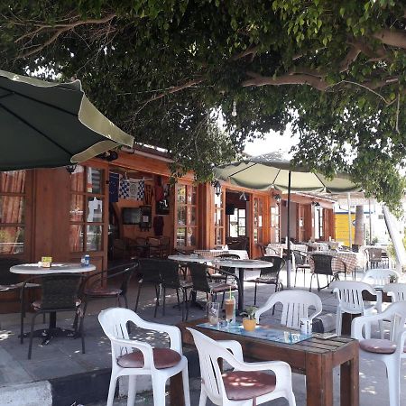 Natasha'S Apartments Paphos 外观 照片