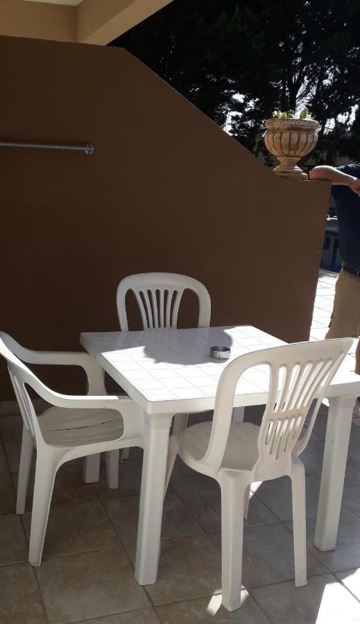 Natasha'S Apartments Paphos 外观 照片