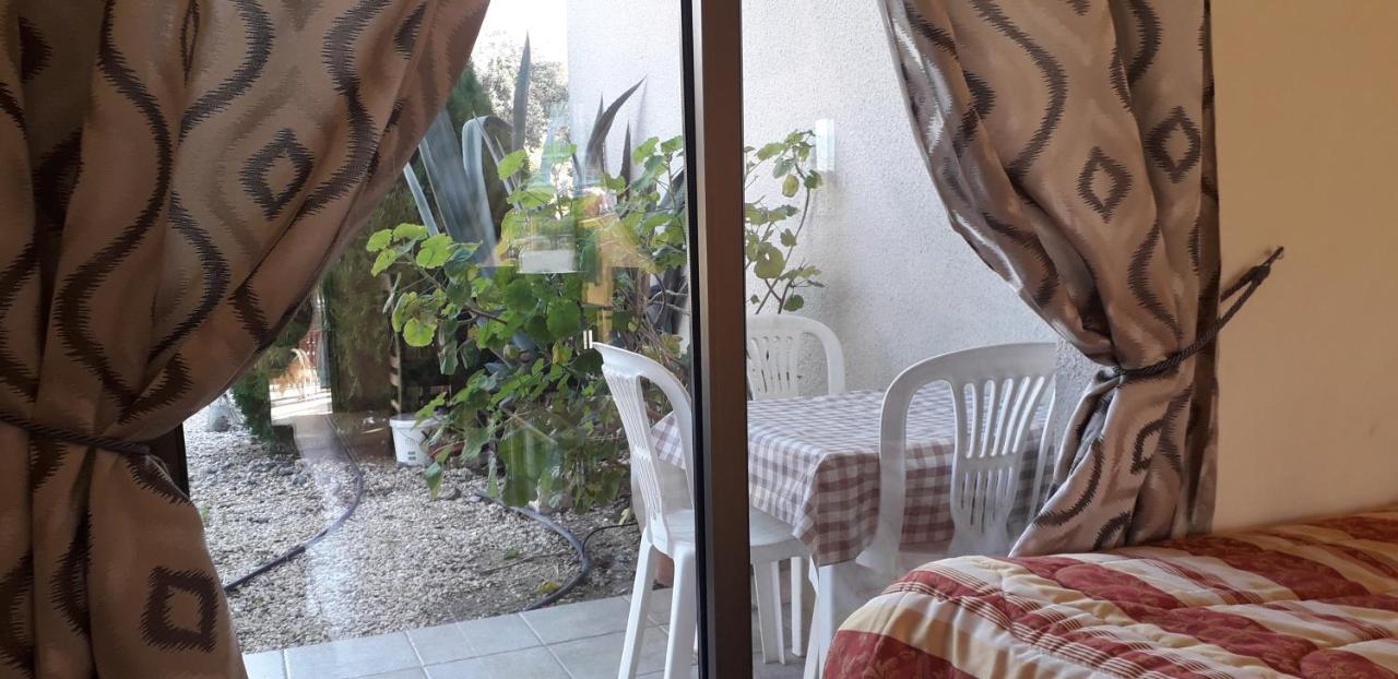 Natasha'S Apartments Paphos 外观 照片